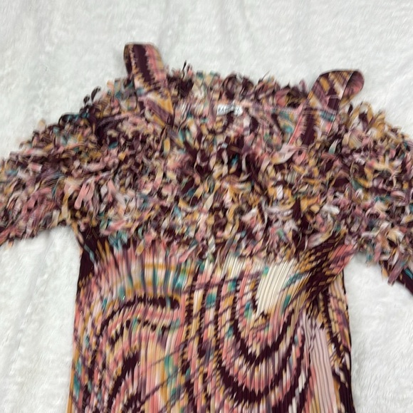 Brown and Orange Ruched Bell Sleeve Blouse - Picture 3 of 9